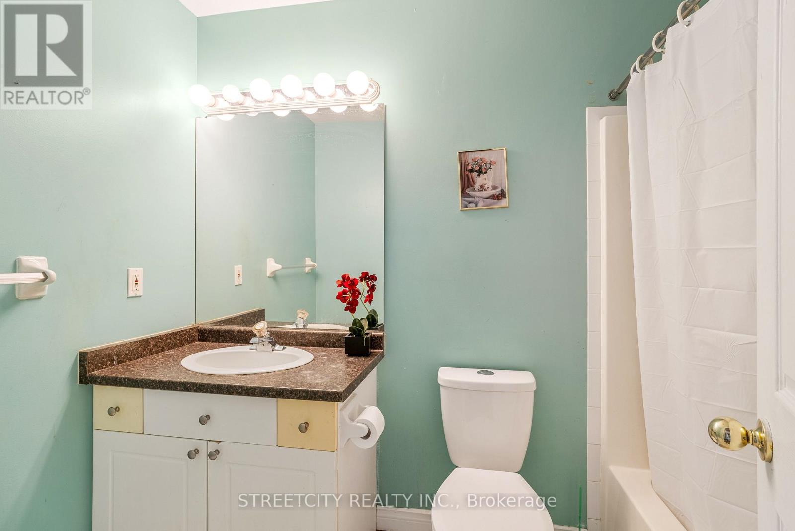 126 Meadowridge Road, London North, Ontario  N6H 5N6 - Photo 18 - X12862664