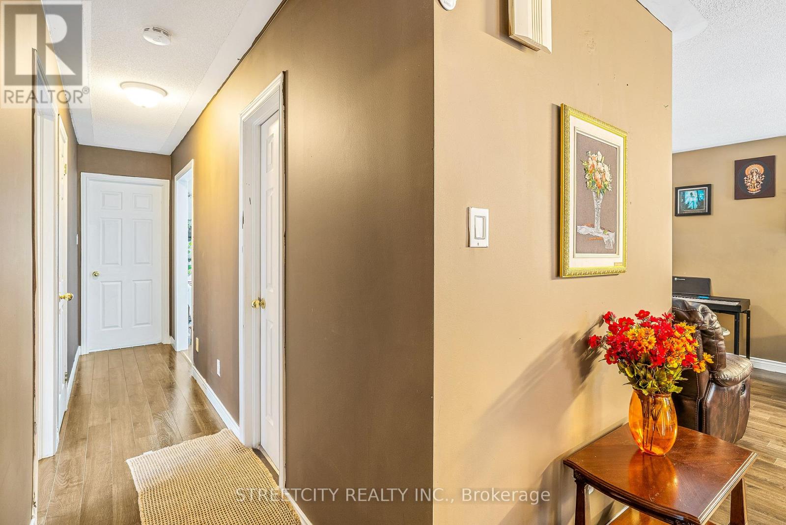 126 Meadowridge Road, London North, Ontario  N6H 5N6 - Photo 13 - X12862664