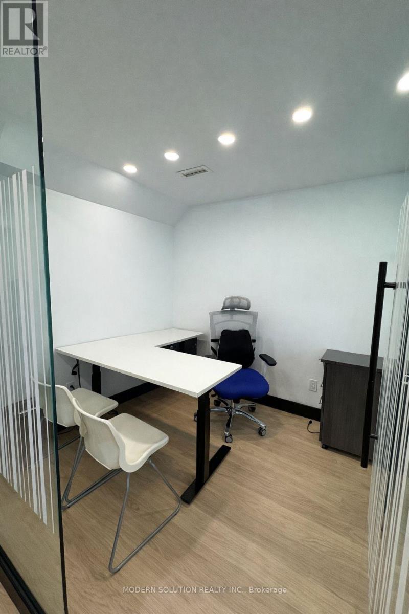 1 - 3466 Mavis Road, Mississauga, Ontario  L5C 1T8 - Photo 6 - W12863466