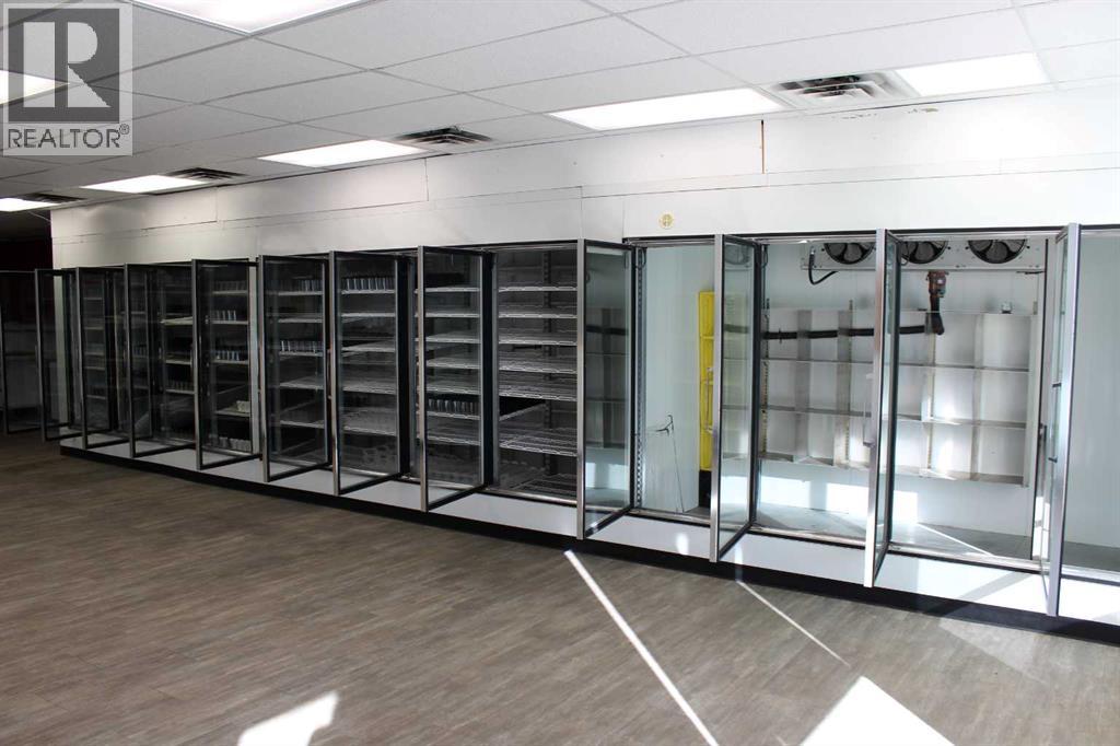 135 Young Road S, Brooks, Alberta  T1R 0A1 - Photo 12 - A2288870