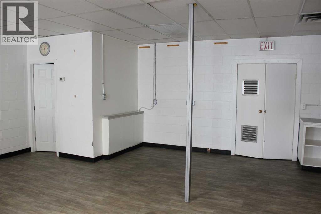 135 Young Road S, Brooks, Alberta  T1R 0A1 - Photo 14 - A2288870