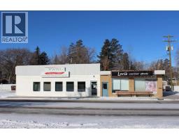 135 Young Road S, Brooks, Alberta