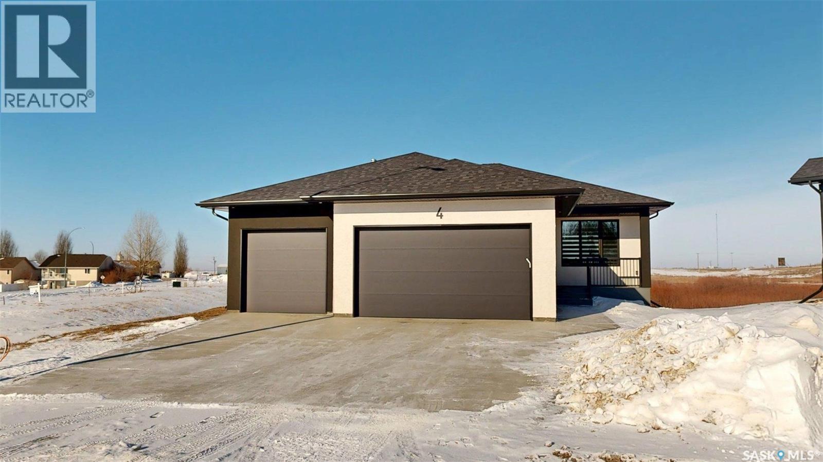 4 Aaron Court, Pilot Butte, Saskatchewan  S0G 3Z0 - Photo 1 - SK029721