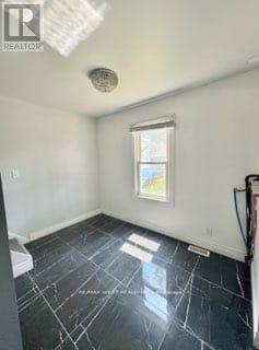 643 Charles Street E, Windsor, Ontario  N8X 3G6 - Photo 11 - X12859290