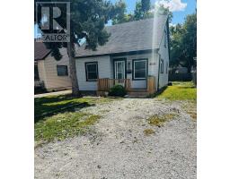 643 CHARLES STREET E, Windsor, Ontario