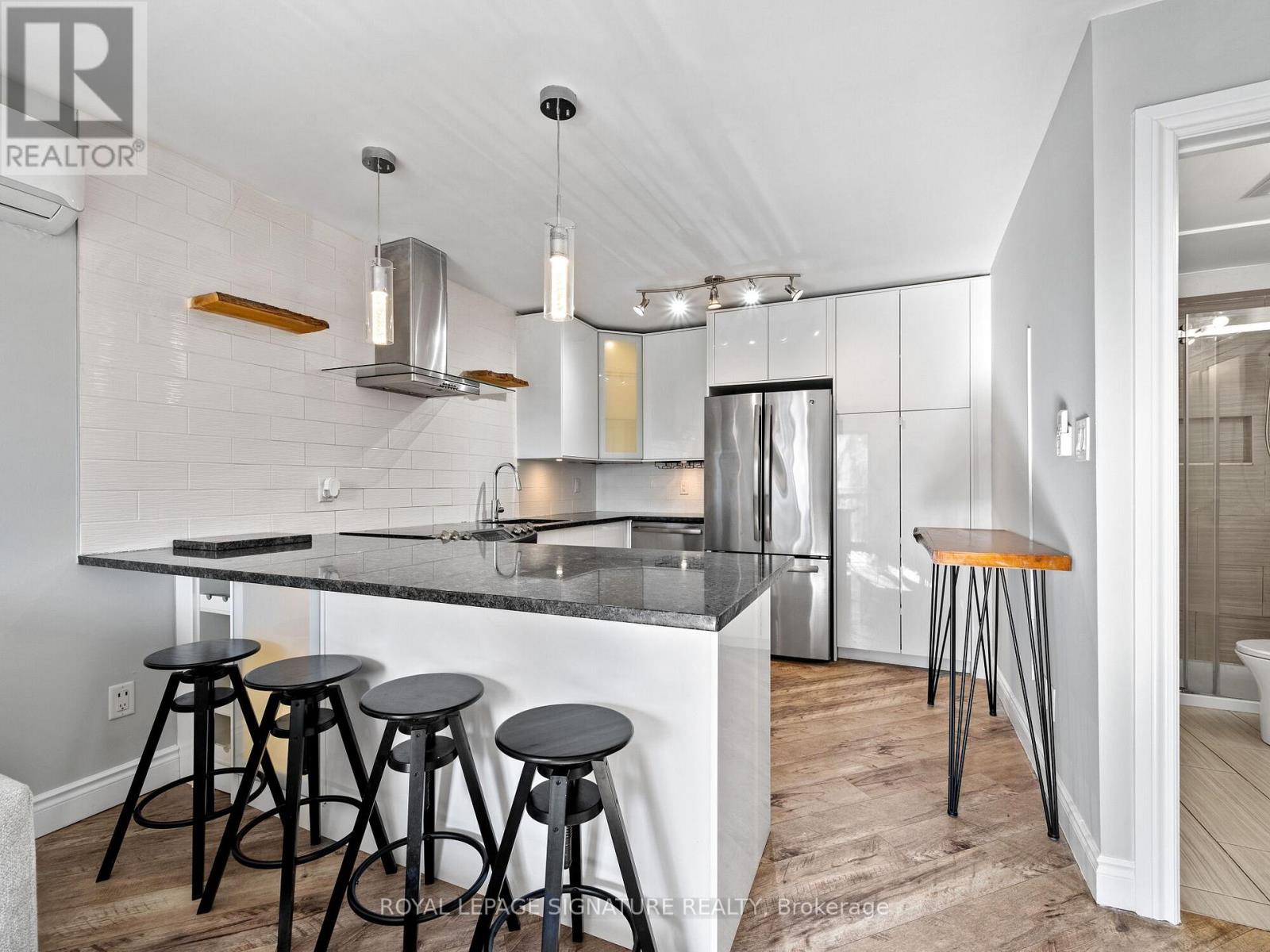 312 - 28 Victoria Avenue N, Hamilton, Ontario  L8L 5E1 - Photo 16 - X12863220