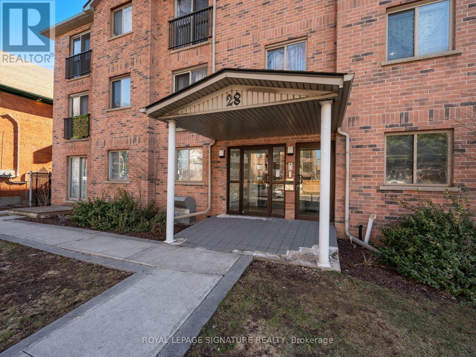 312 - 28 Victoria Avenue N, Hamilton, Ontario  L8L 5E1 - Photo 3 - X12863220