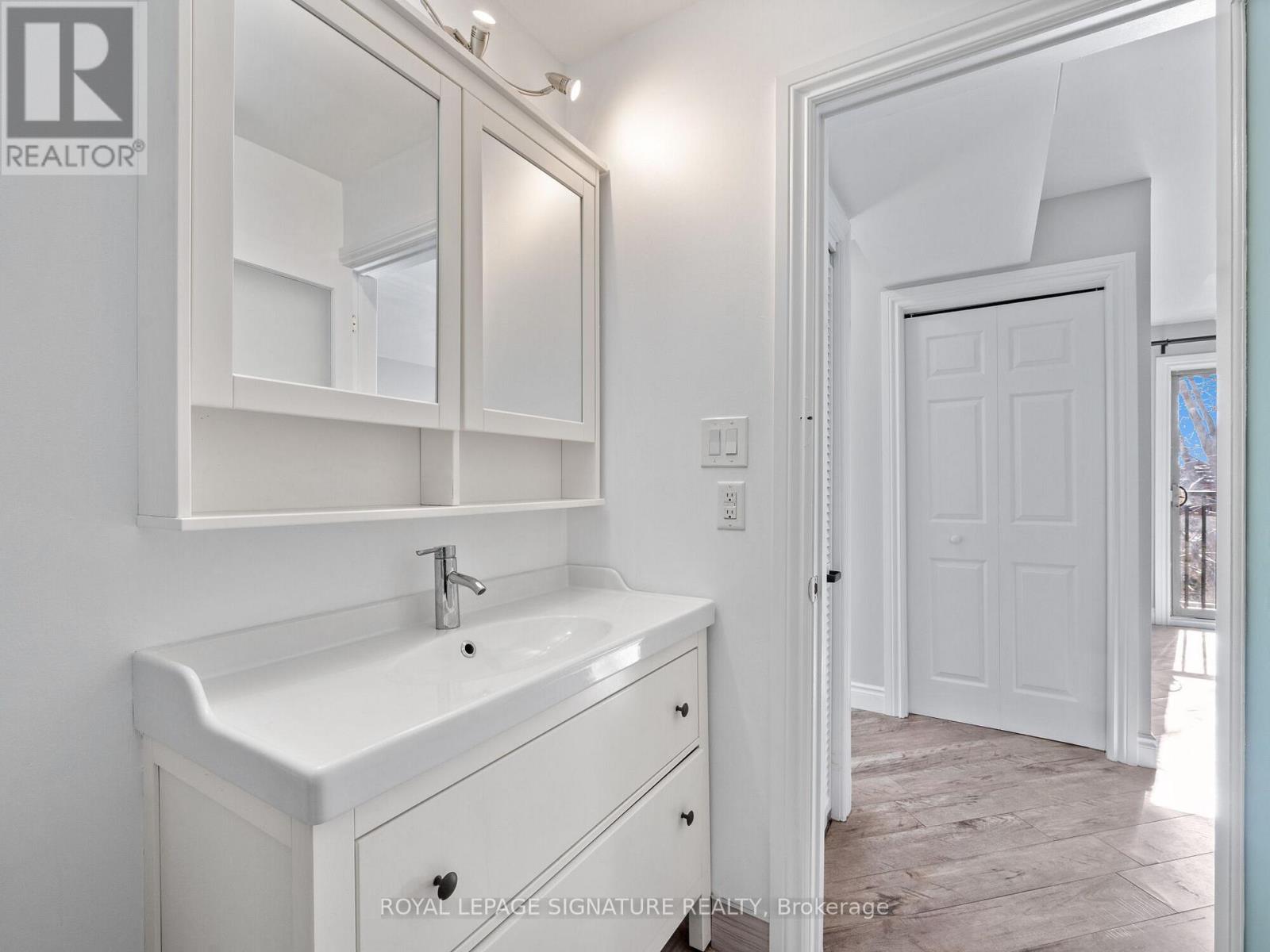 312 - 28 Victoria Avenue N, Hamilton, Ontario  L8L 5E1 - Photo 36 - X12863220