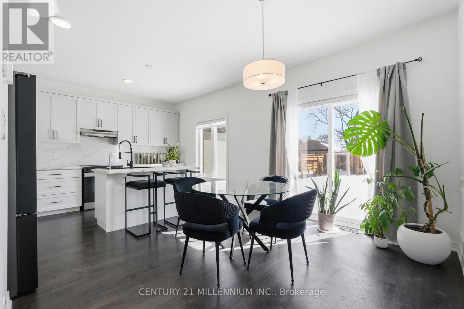 119 Emerson Way, West Grey, Ontario  N0G 1R0 - Photo 21 - X12863242