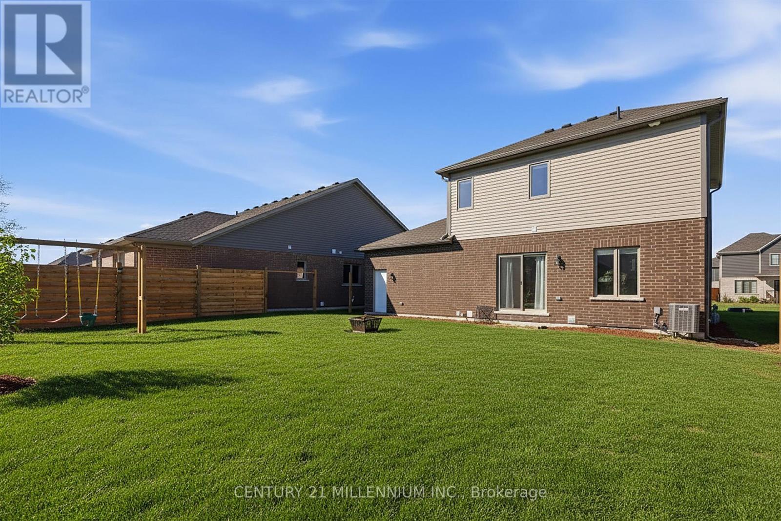 119 Emerson Way, West Grey, Ontario  N0G 1R0 - Photo 35 - X12863242