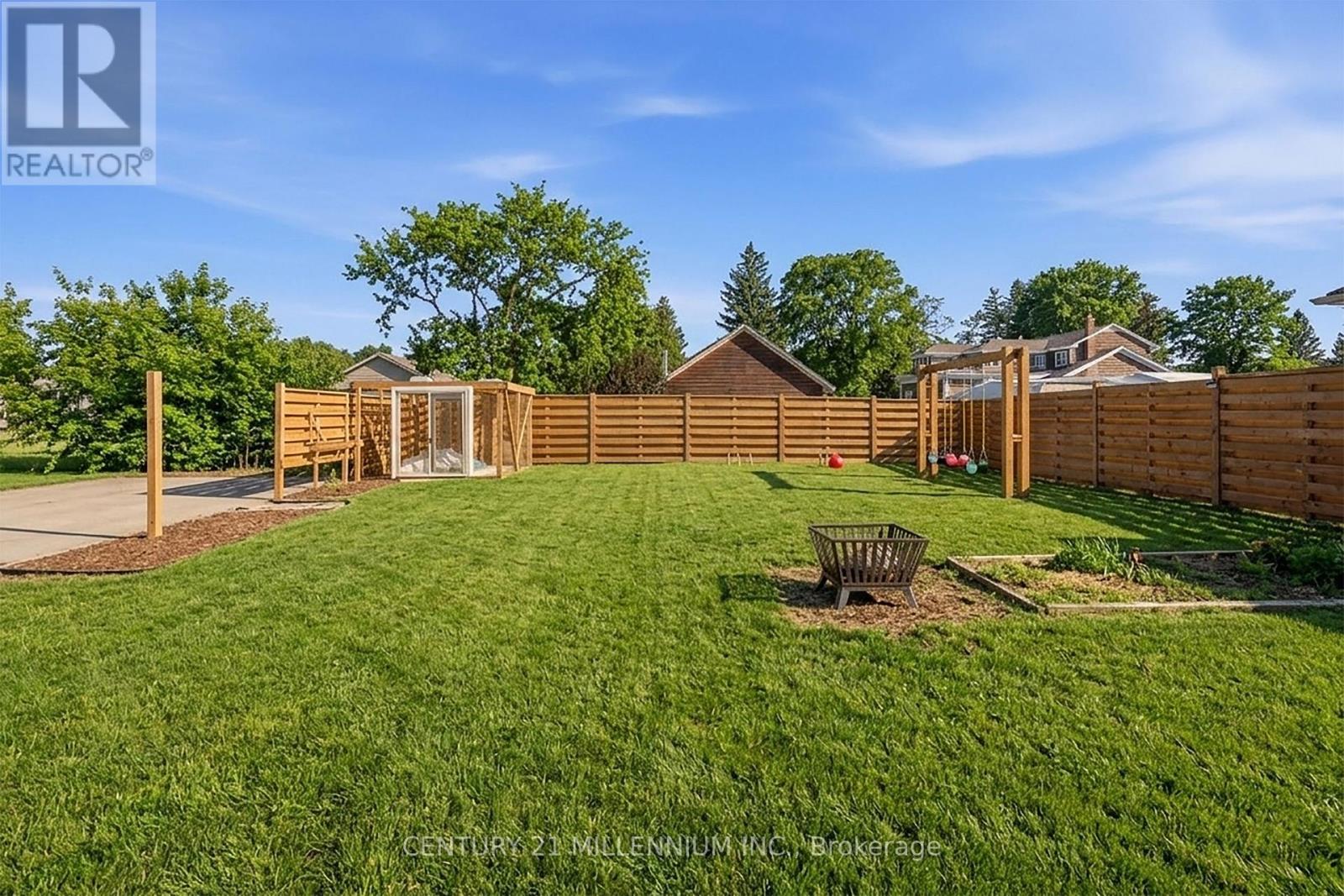 119 Emerson Way, West Grey, Ontario  N0G 1R0 - Photo 37 - X12863242