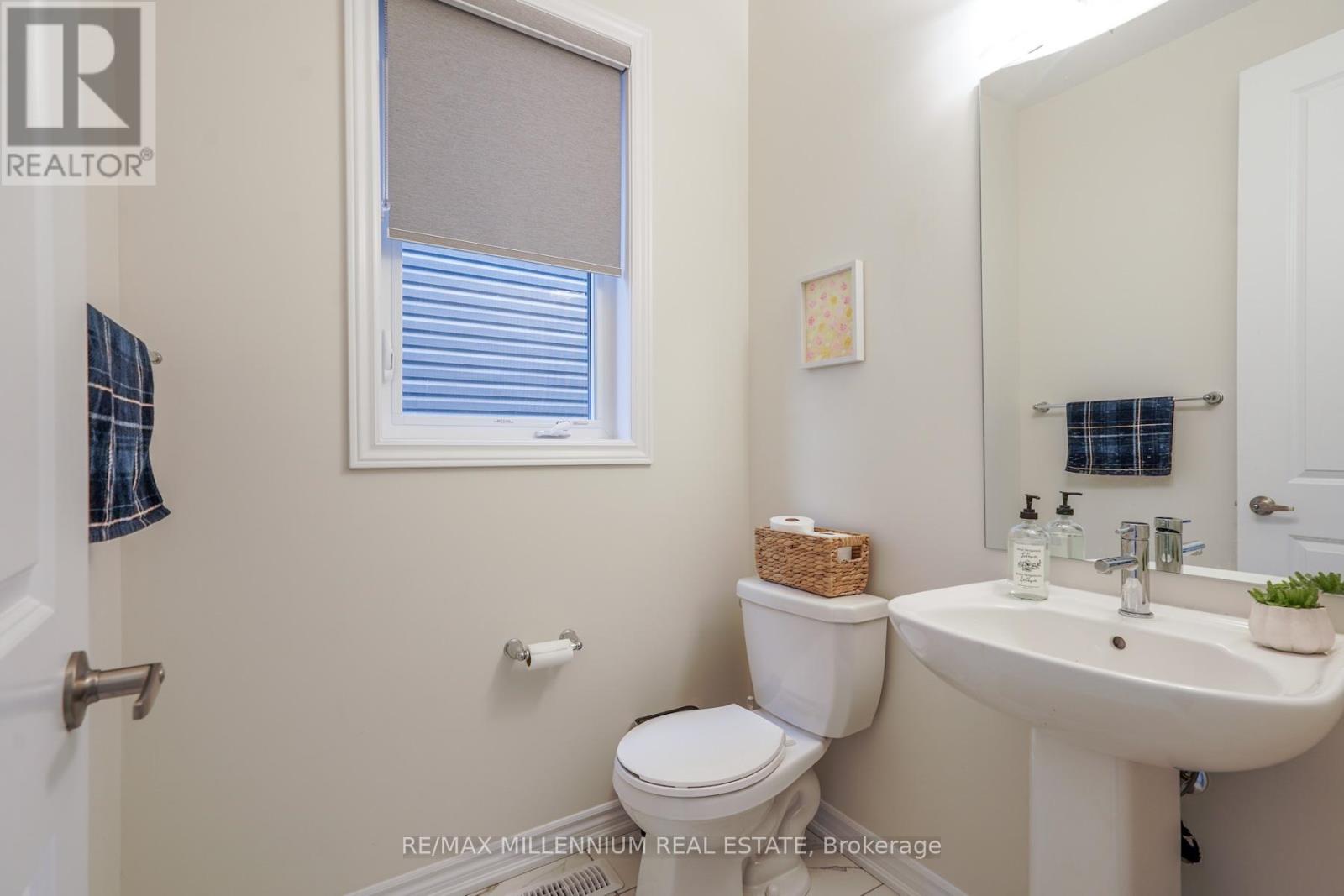 299 Vanilla Trail, Thorold, Ontario  L2V 0K8 - Photo 10 - X12863342