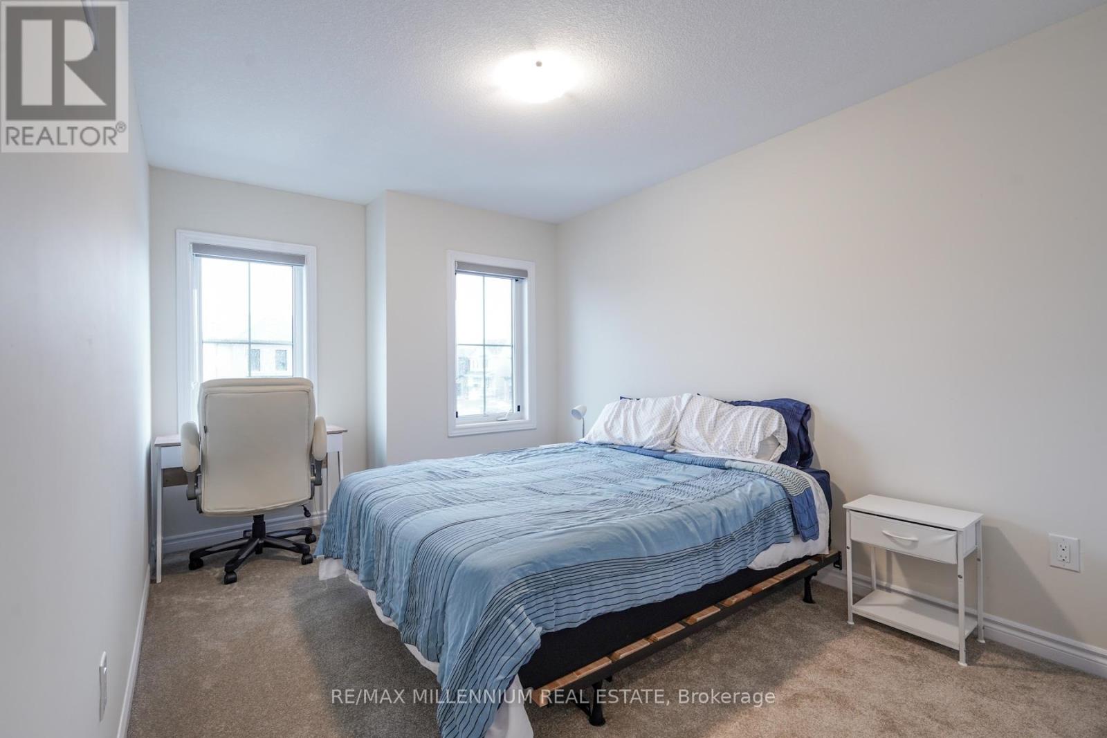 299 Vanilla Trail, Thorold, Ontario  L2V 0K8 - Photo 23 - X12863342