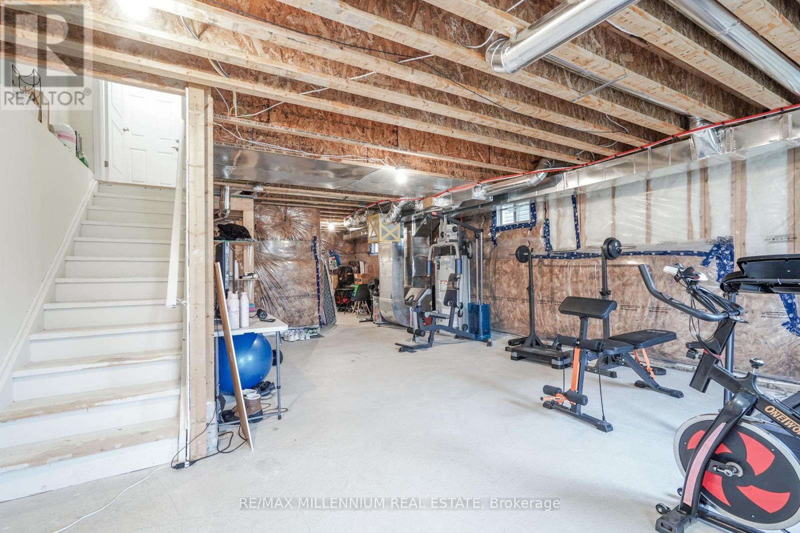 299 Vanilla Trail, Thorold, Ontario  L2V 0K8 - Photo 31 - X12863342