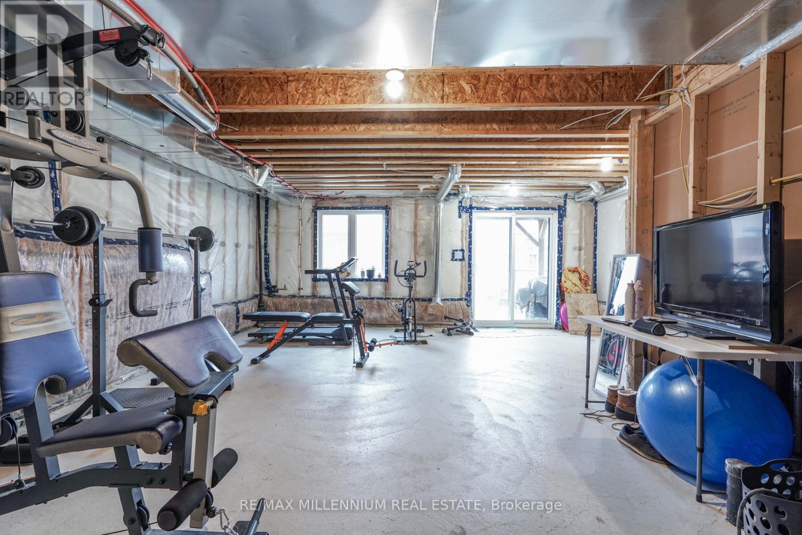 299 Vanilla Trail, Thorold, Ontario  L2V 0K8 - Photo 32 - X12863342