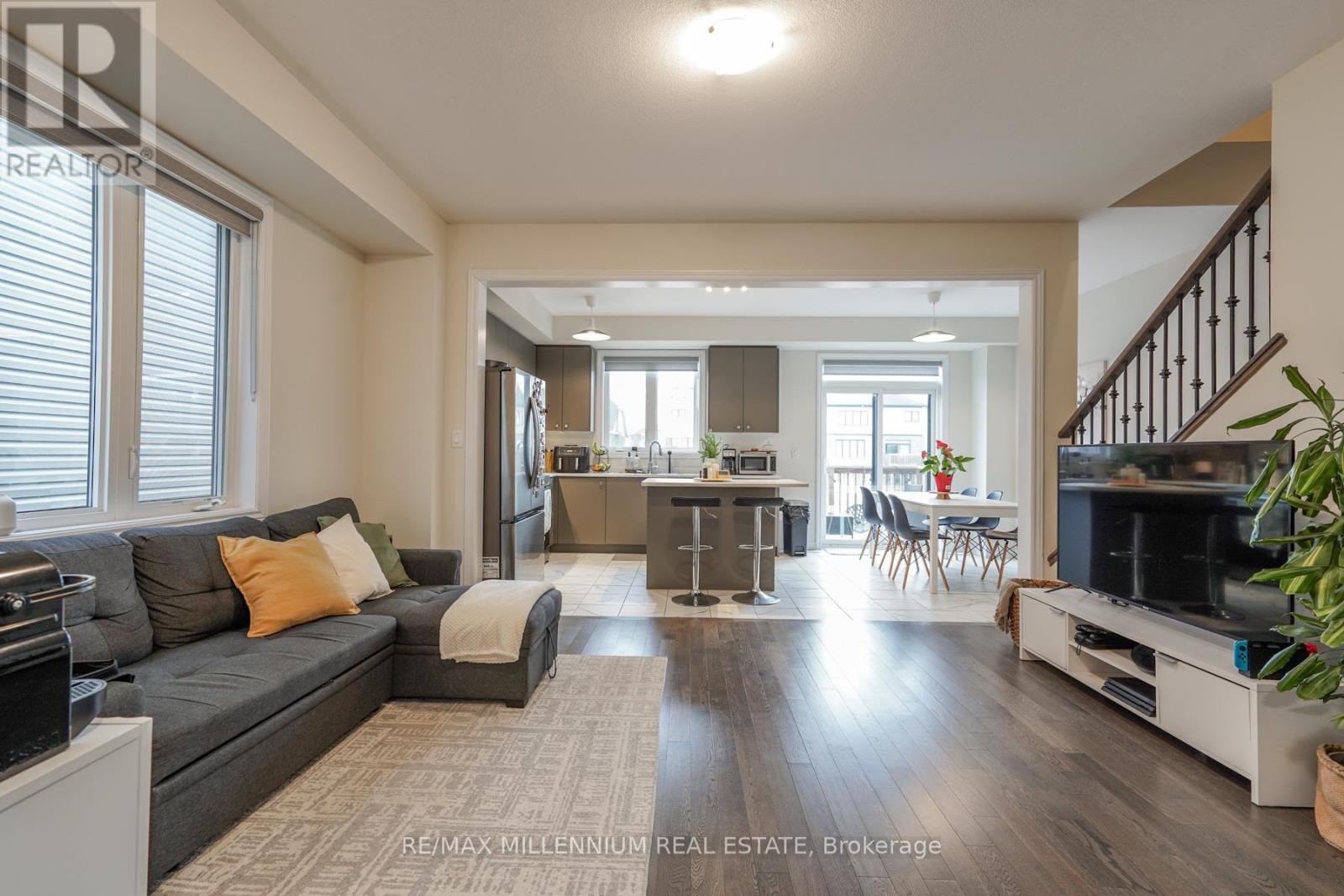 299 Vanilla Trail, Thorold, Ontario  L2V 0K8 - Photo 7 - X12863342