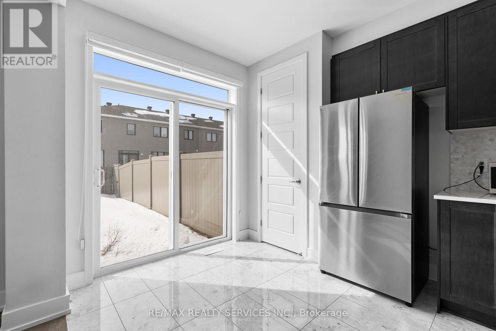 724 Rouncey Road, Ottawa, Ontario  K2S 1B6 - Photo 18 - X12863352