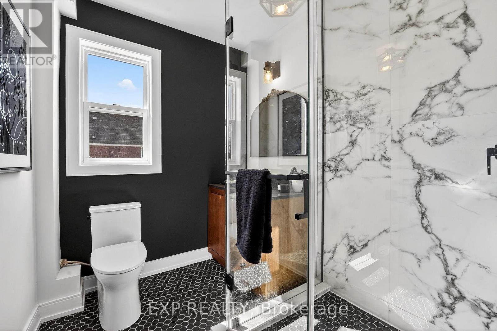 142 Avondale Estates, Hamilton, Ontario  L8L 7C2 - Photo 27 - X12863454