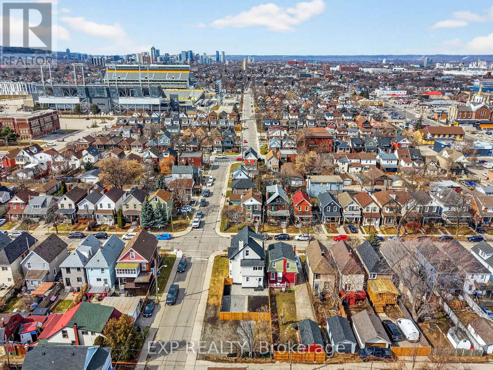 142 Avondale Estates, Hamilton, Ontario  L8L 7C2 - Photo 48 - X12863454