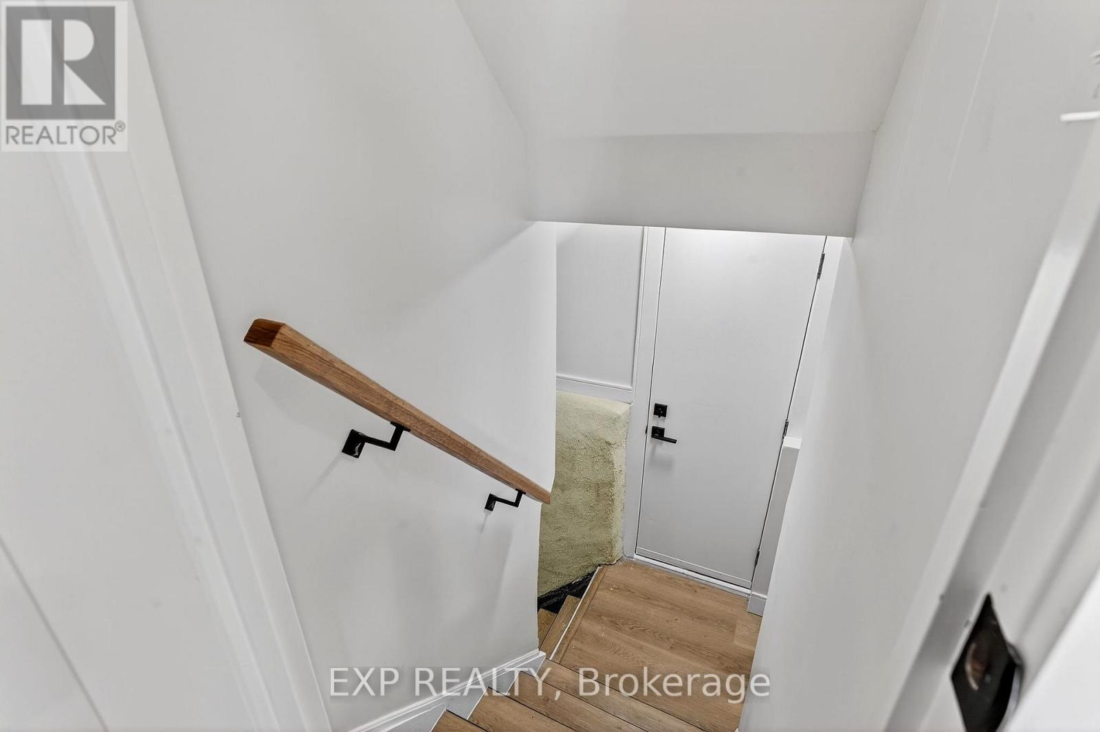 142 Avondale Estates, Hamilton, Ontario  L8L 7C2 - Photo 49 - X12863454