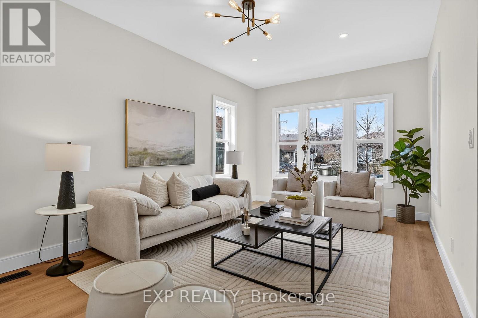 142 Avondale Estates, Hamilton, Ontario  L8L 7C2 - Photo 7 - X12863454