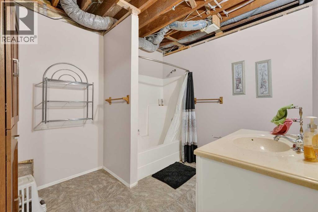 119 Third Avenue W, Hussar, Alberta  T0J 1S0 - Photo 35 - A2290753