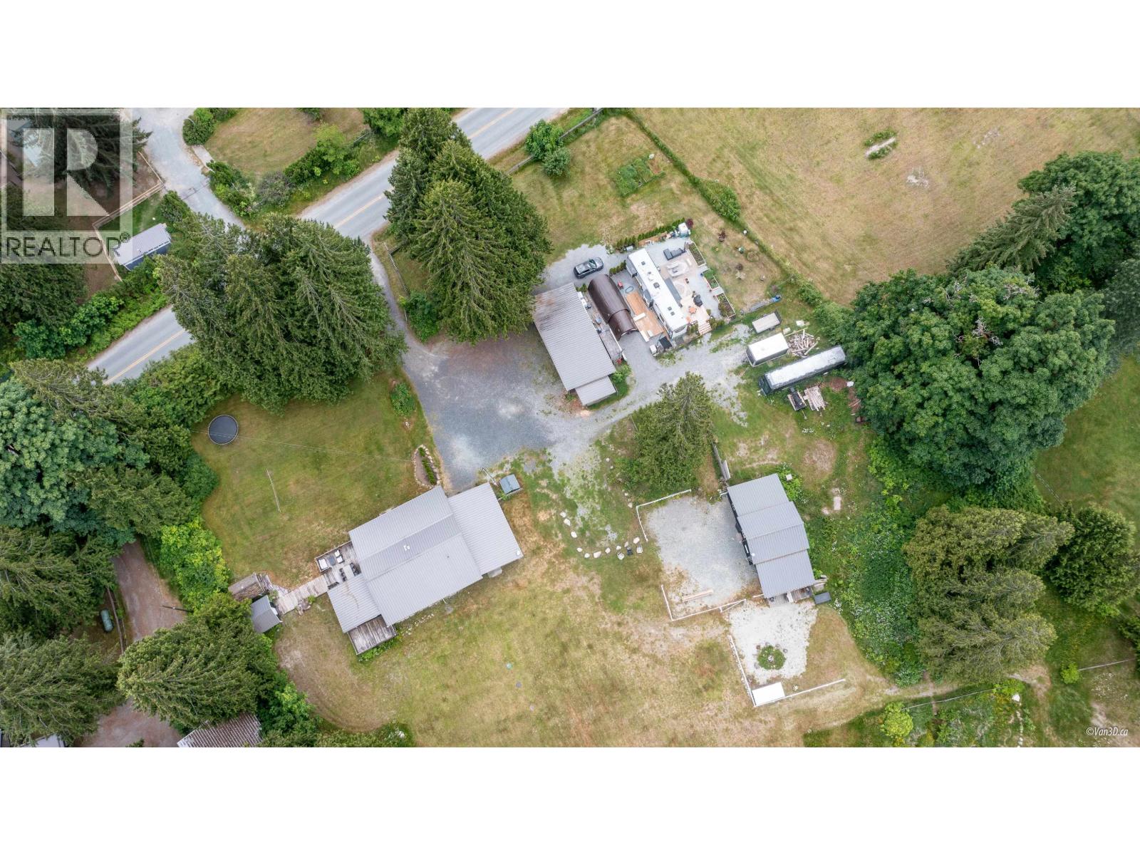 14848 SQUAMISH VALLEY ROAD, squamish, British Columbia