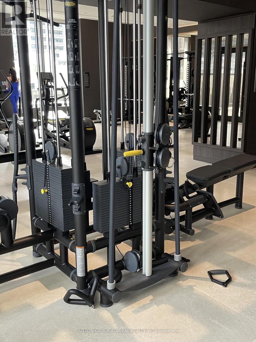 3505 - 11 Yorkville Avenue, Toronto, Ontario  M4W 0B7 - Photo 17 - C12841140