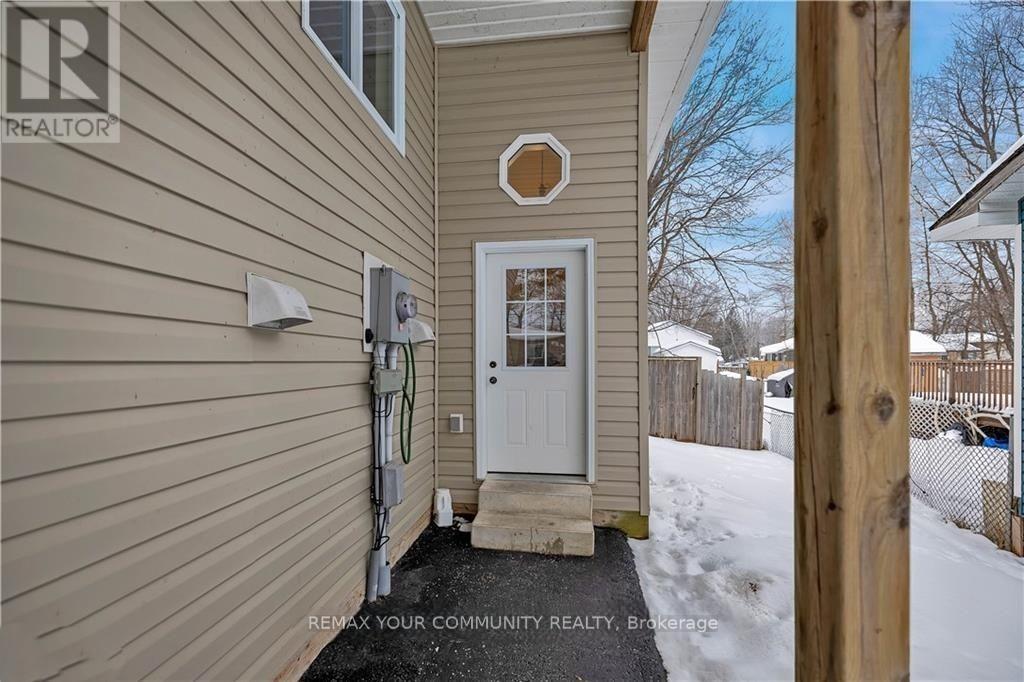 3414 Lee Avenue, Severn, Ontario  L0K 1G0 - Photo 2 - S12821882