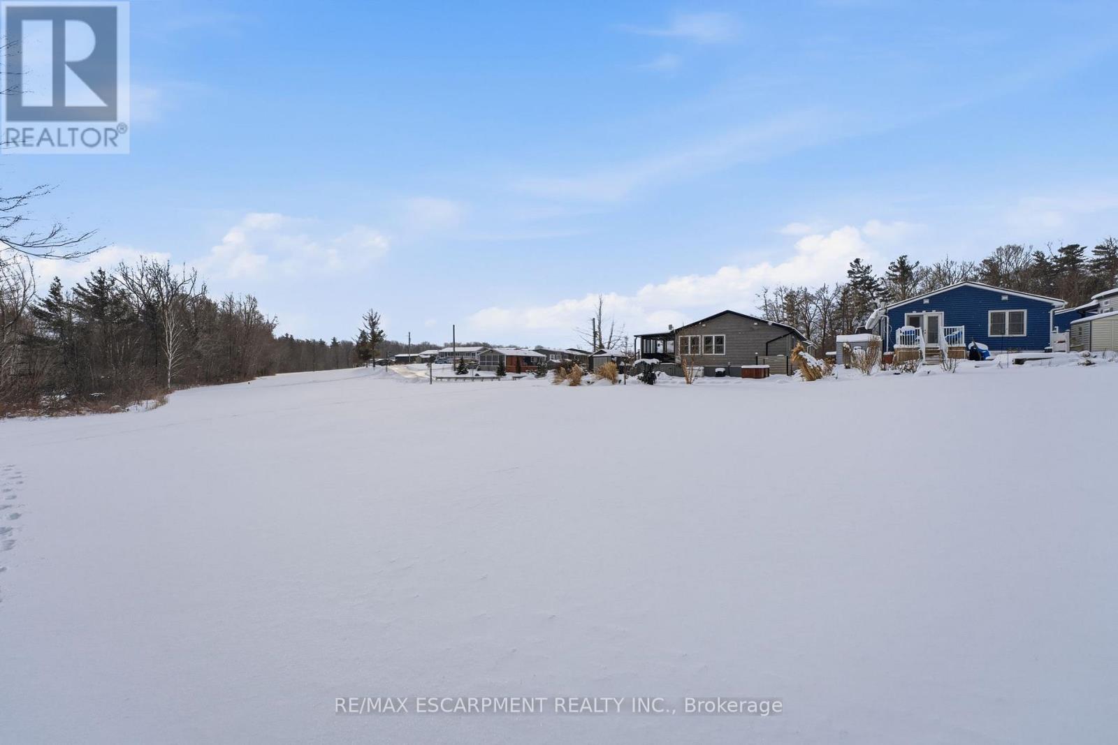 2 Cedar Street - 4449 Milburough Line, Burlington, Ontario  L7P 0C5 - Photo 32 - W12703464