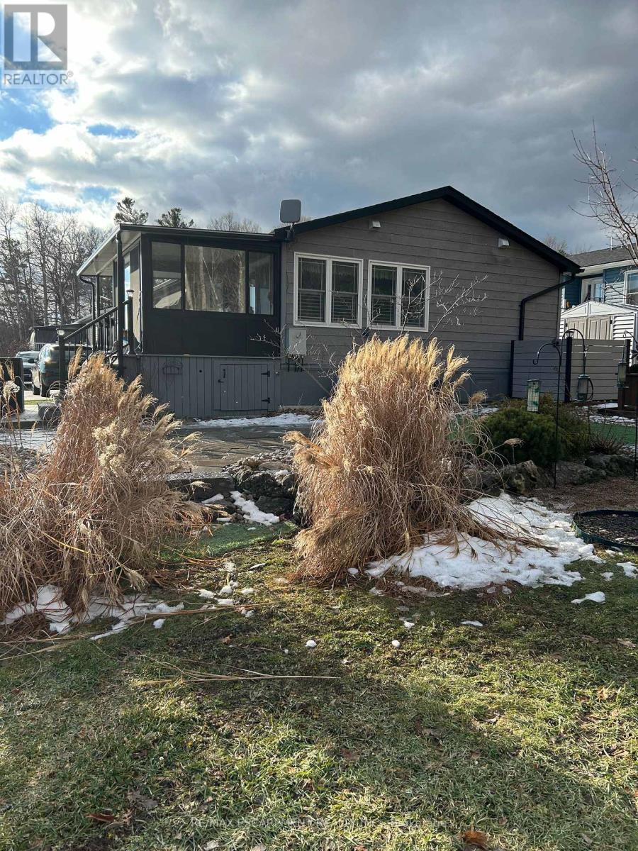 2 Cedar Street - 4449 Milburough Line, Burlington, Ontario  L7P 0C5 - Photo 39 - W12703464