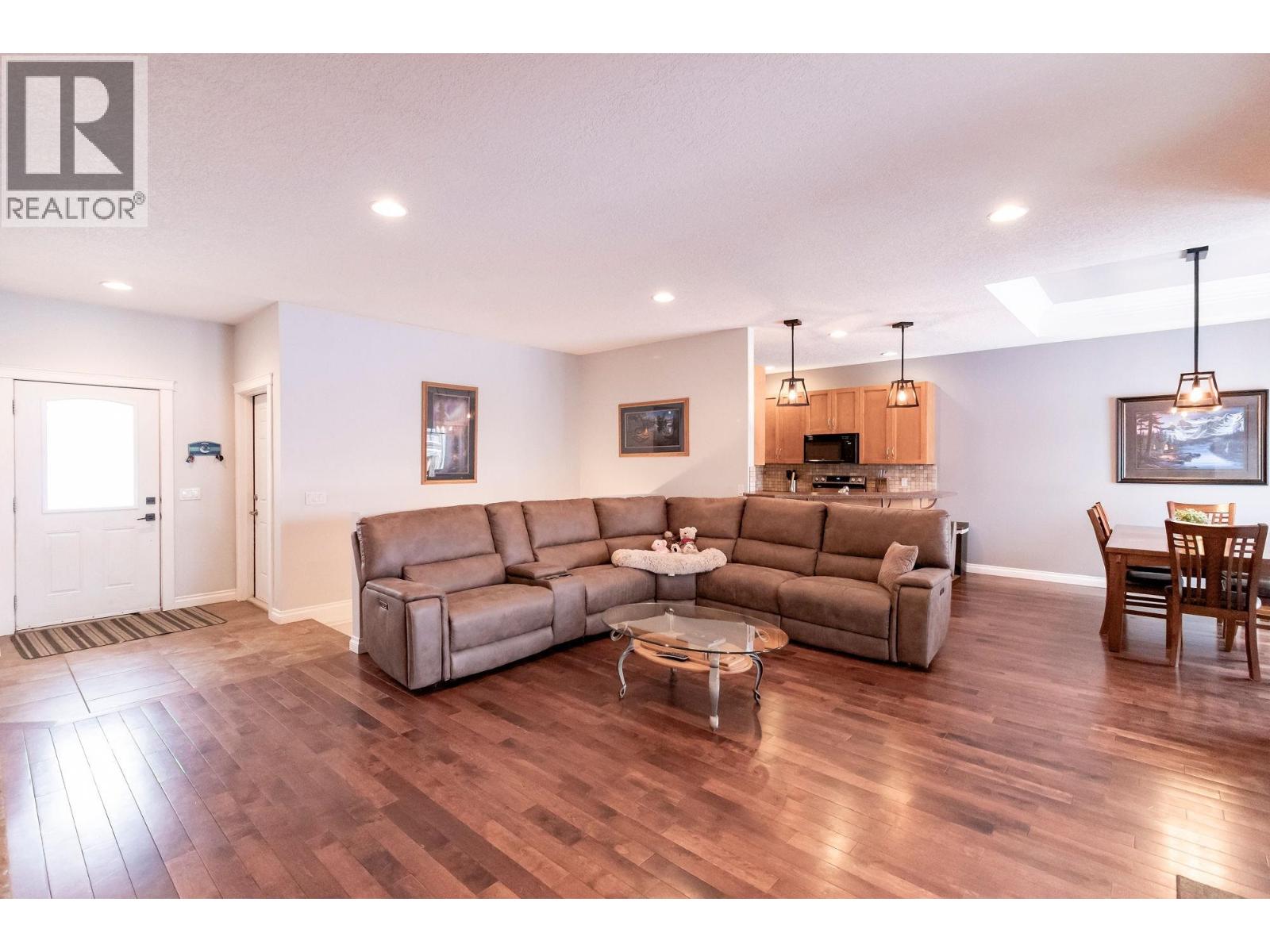 11007 88a Street, Fort St. John, British Columbia  V1J 7G2 - Photo 4 - R3097399