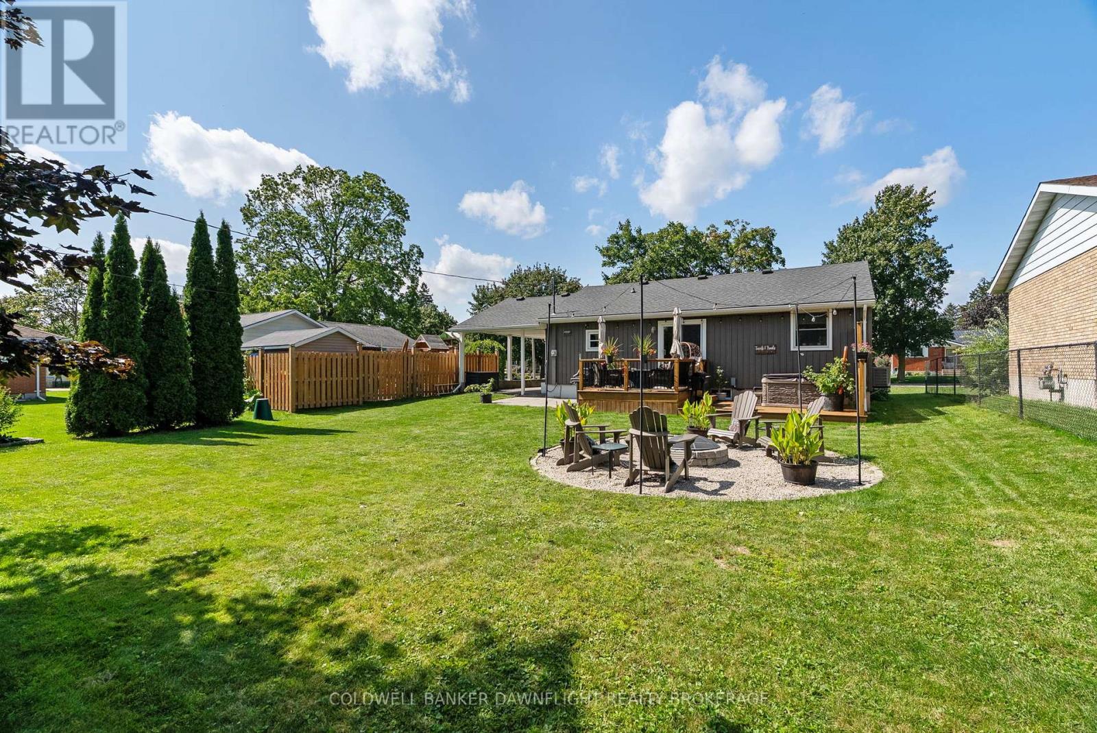 74 East William Street, Huron East, Ontario  N0K 1W0 - Photo 45 - X12863498