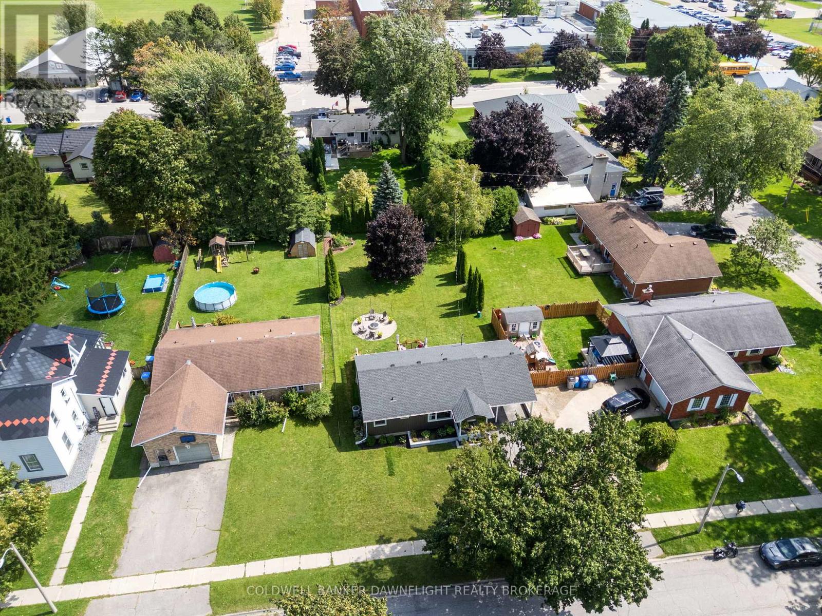 74 East William Street, Huron East, Ontario  N0K 1W0 - Photo 46 - X12863498