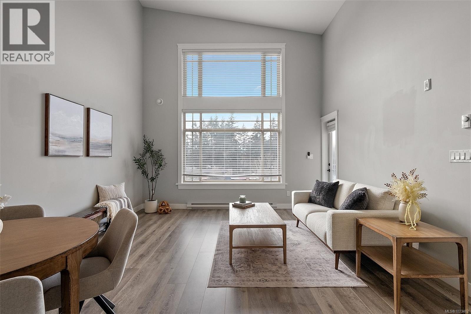 403 844 Goldstream Ave, Langford, British Columbia