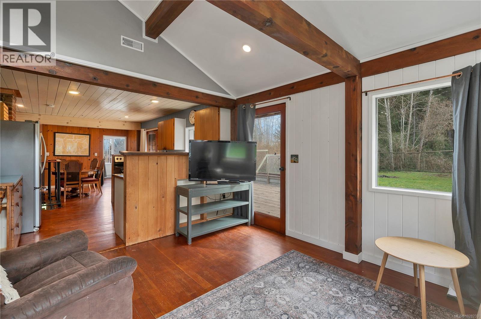 1527 Hyacinthe Bay Rd, Quadra Island, British Columbia  V0P 1H0 - Photo 12 - 1028233