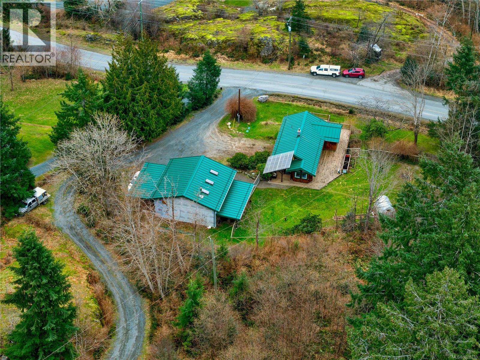 1527 Hyacinthe Bay Rd, Quadra Island, British Columbia  V0P 1H0 - Photo 61 - 1028233