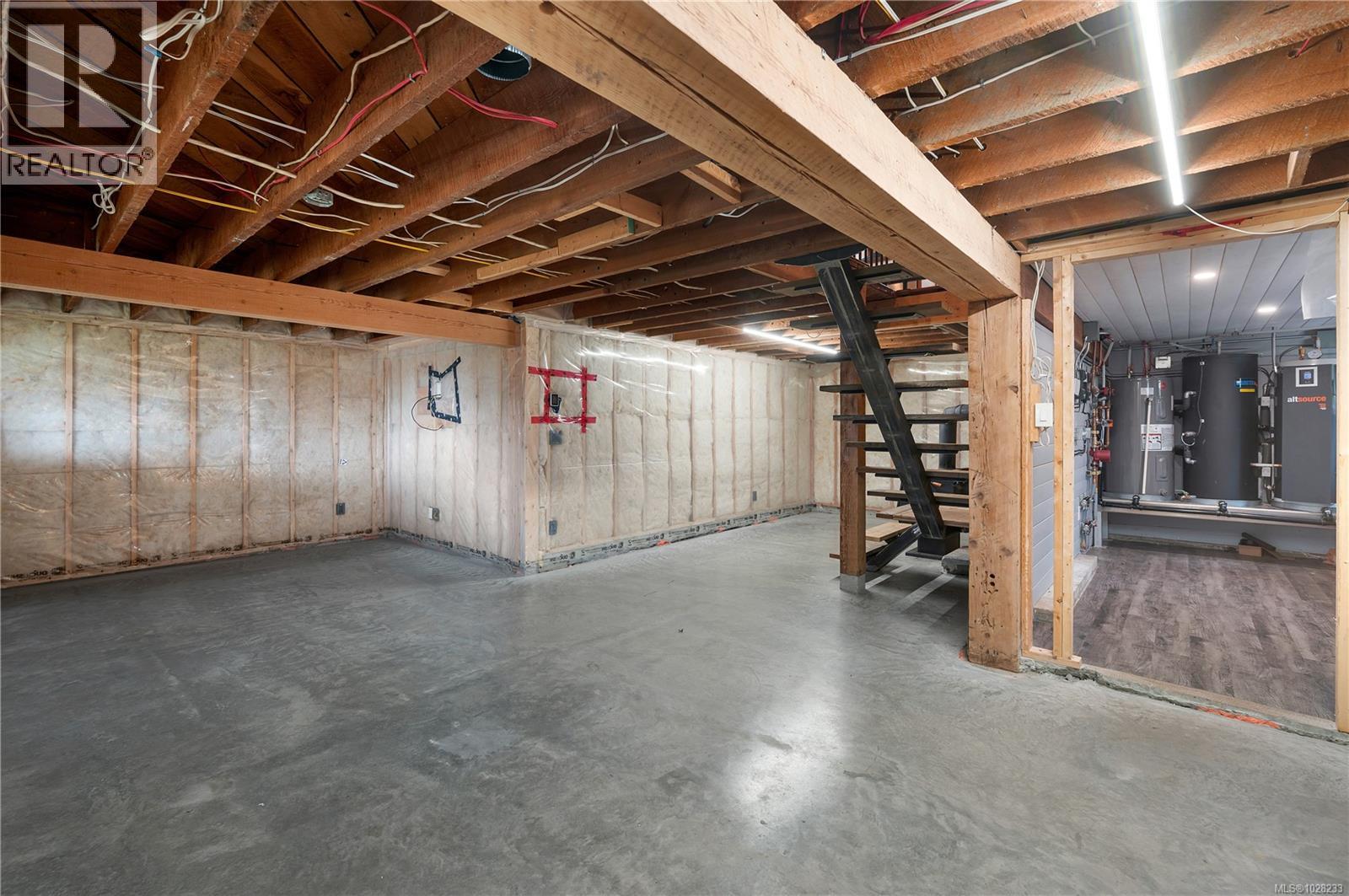 1527 Hyacinthe Bay Rd, Quadra Island, British Columbia  V0P 1H0 - Photo 37 - 1028233