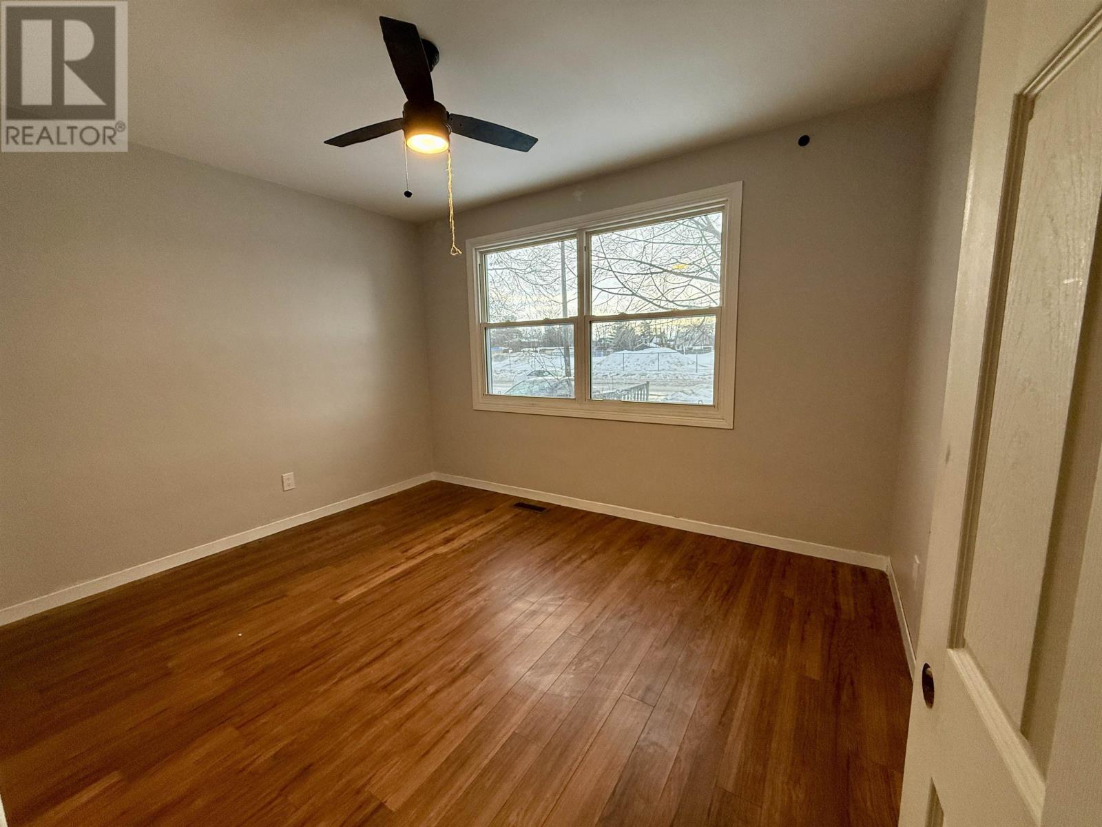 733 Tarbutt St, Thunder Bay, Ontario  P7E 1Z2 - Photo 4 - TB2600379