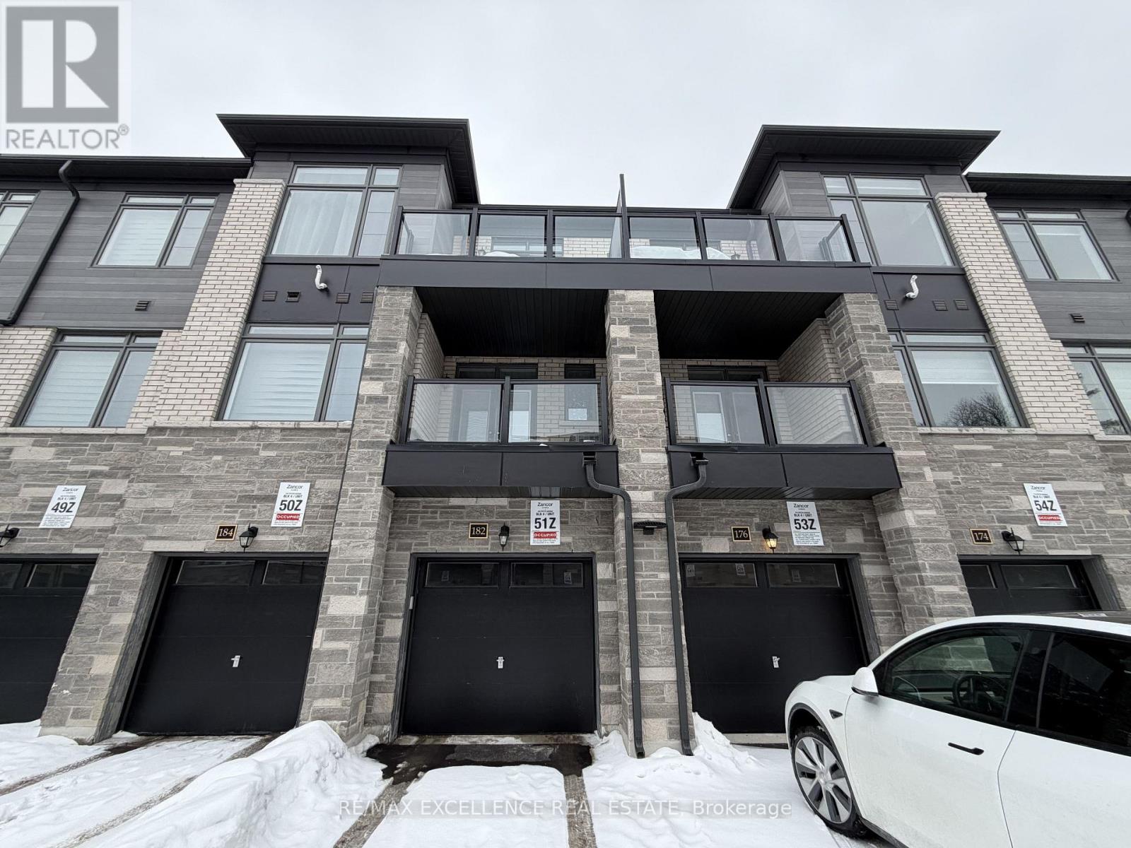 176 Petch Avenue, Caledon, Ontario  L7C 1Z9 - Photo 2 - W12785314