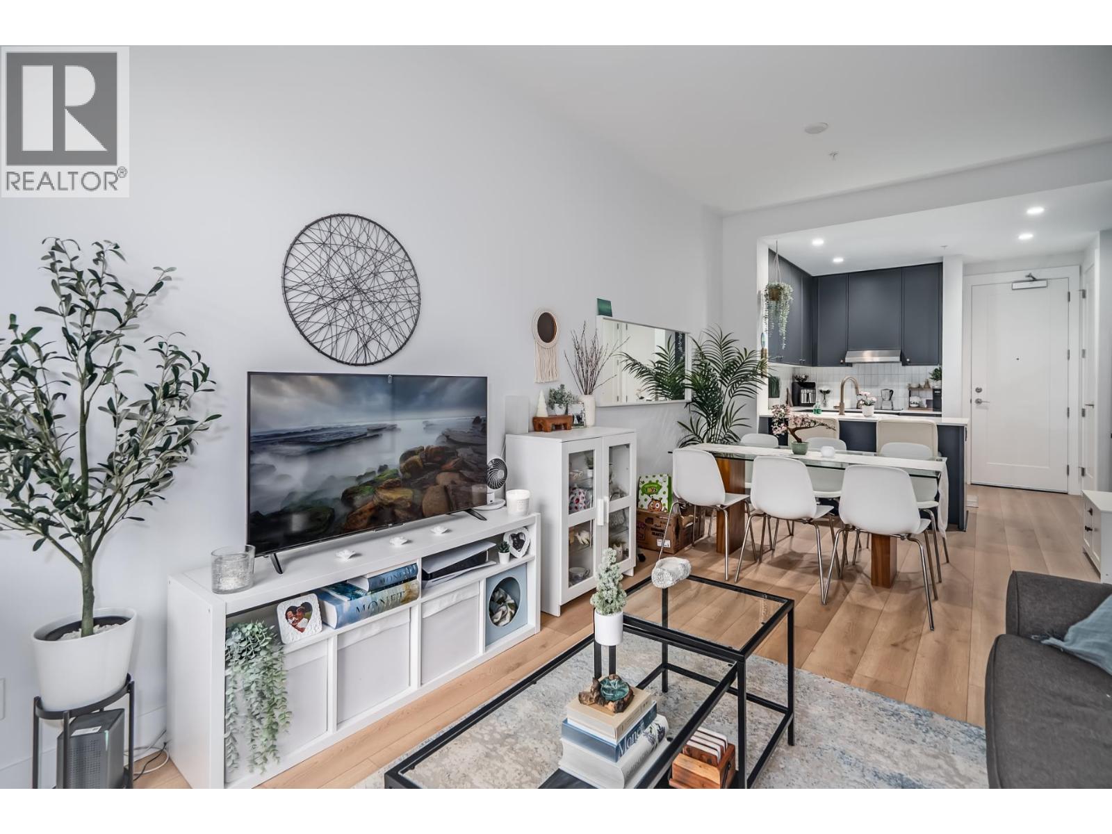 213 708 Edgar Avenue, Coquitlam, British Columbia  V3K 0H3 - Photo 5 - R3097582