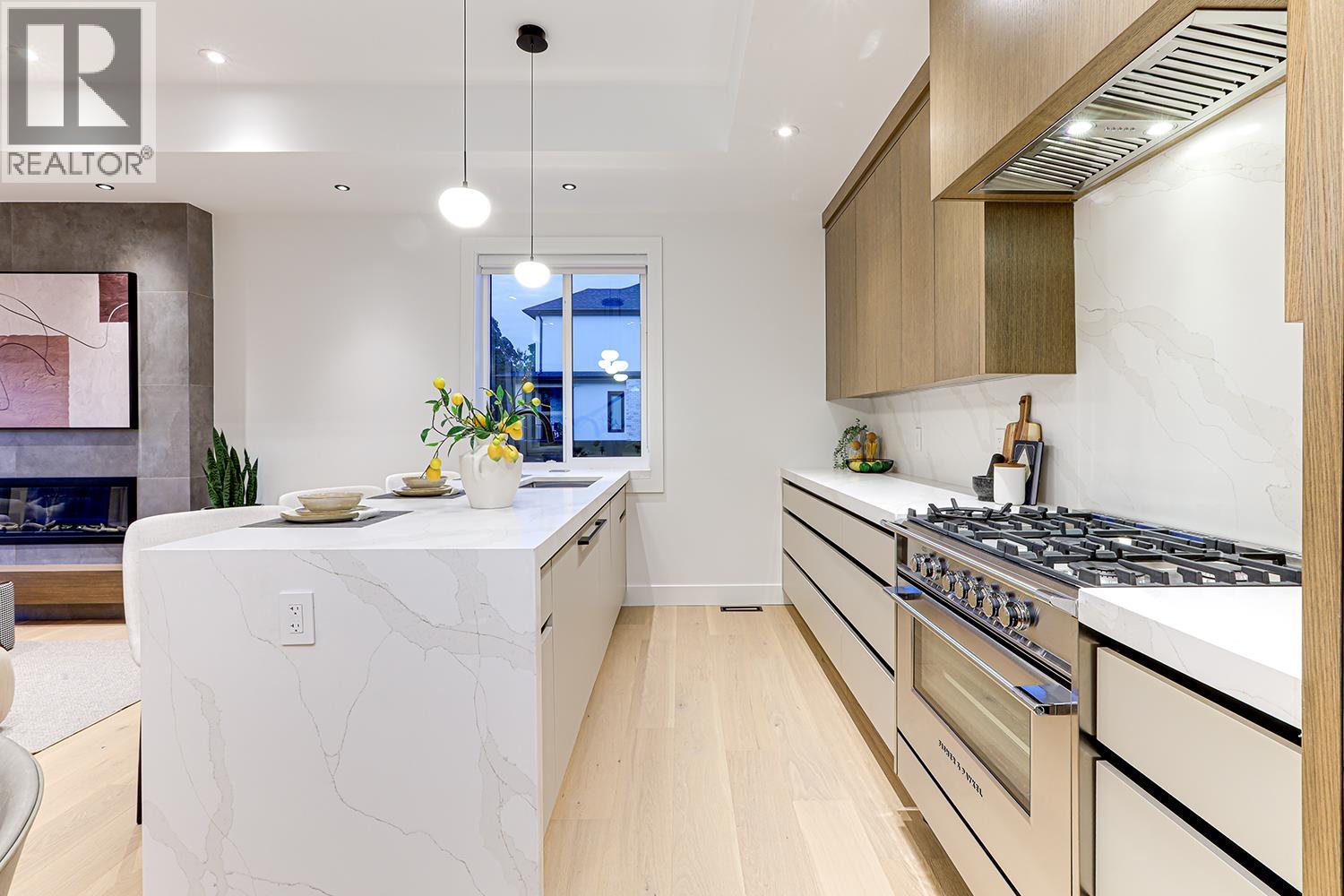 1 1990 Venables Street, Vancouver, British Columbia  V5L 2H8 - Photo 9 - R3097586