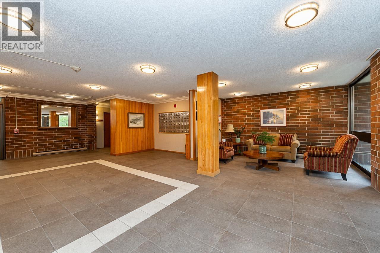 211 2101 Mcmullen Avenue, Vancouver, British Columbia  V6L 3B4 - Photo 5 - R3097589