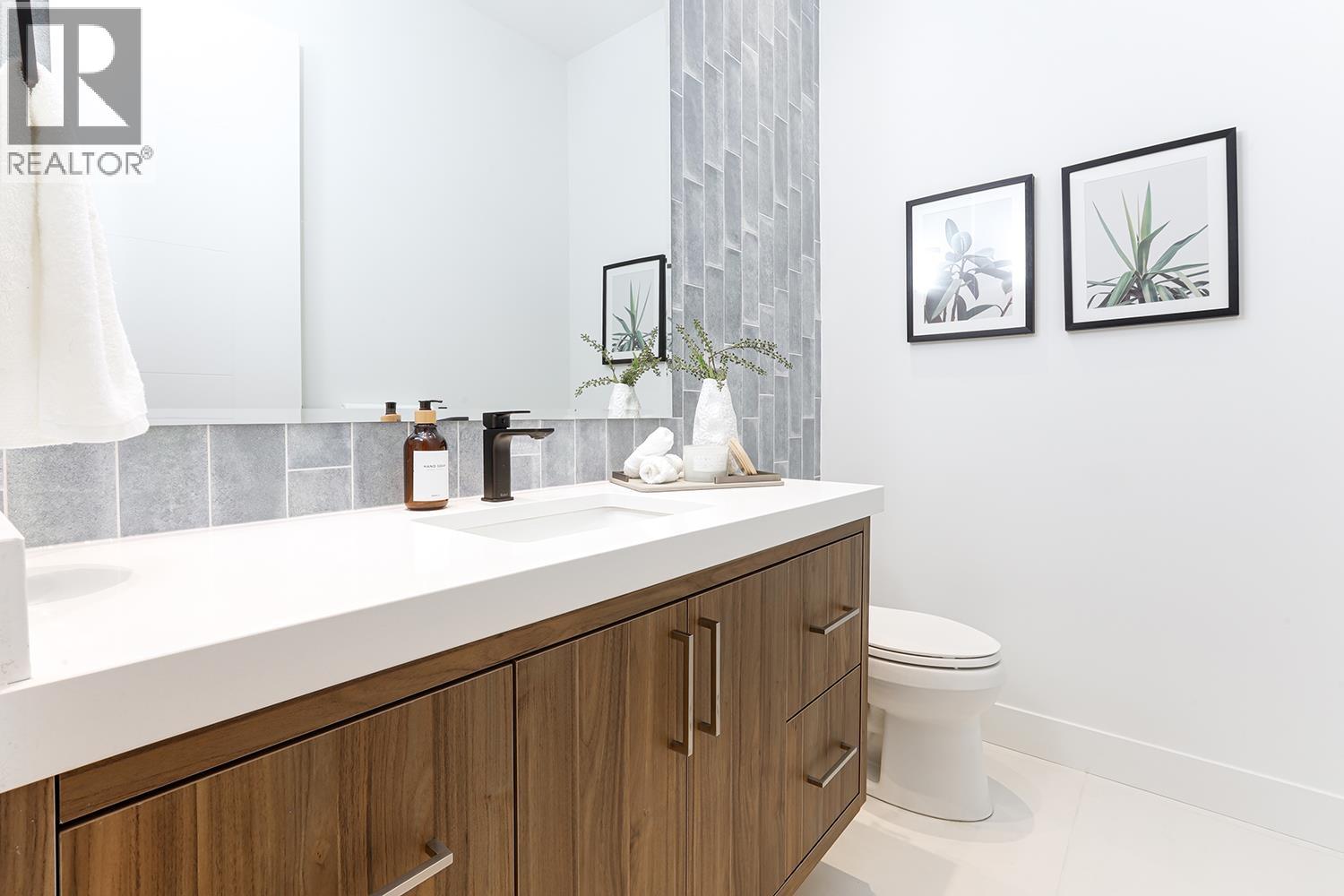 2 944 E 13 Avenue, Vancouver, British Columbia  V5T 2L6 - Photo 11 - R3097592