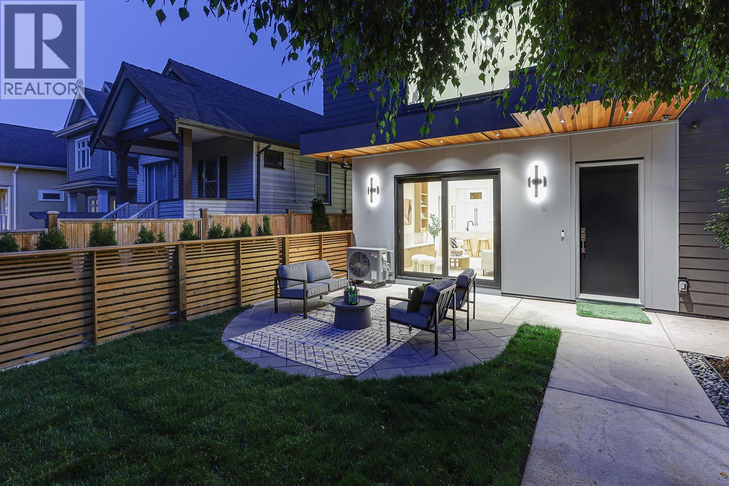 1 944 E 13 Avenue, Vancouver, British Columbia  V5T 2L6 - Photo 2 - R3097594