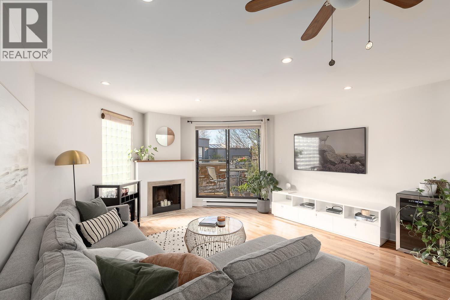 10 766 W 7TH AVENUE, Vancouver, British Columbia