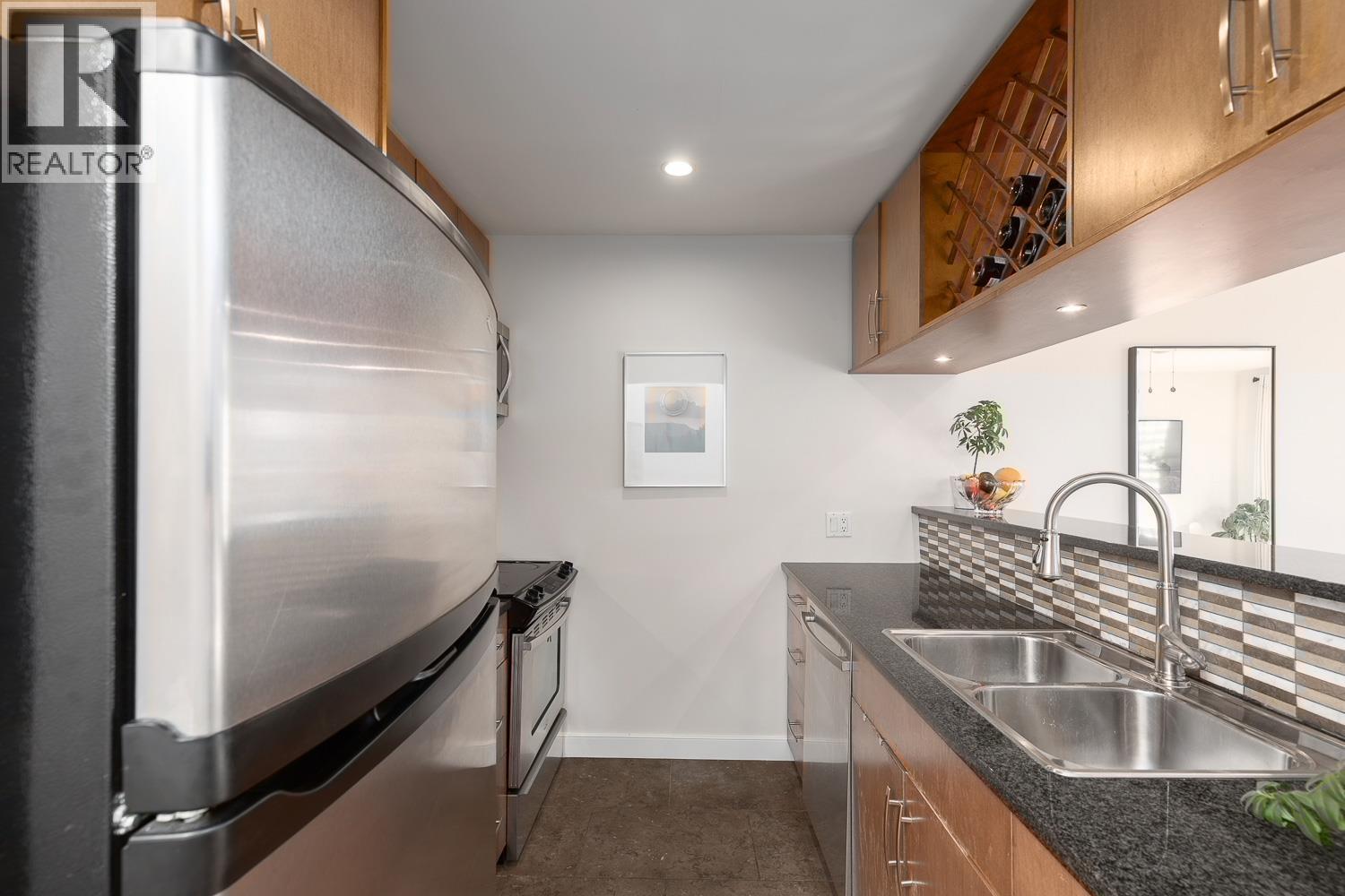 10 766 W 7th Avenue, Vancouver, British Columbia  V5Z 1B8 - Photo 10 - R3097617