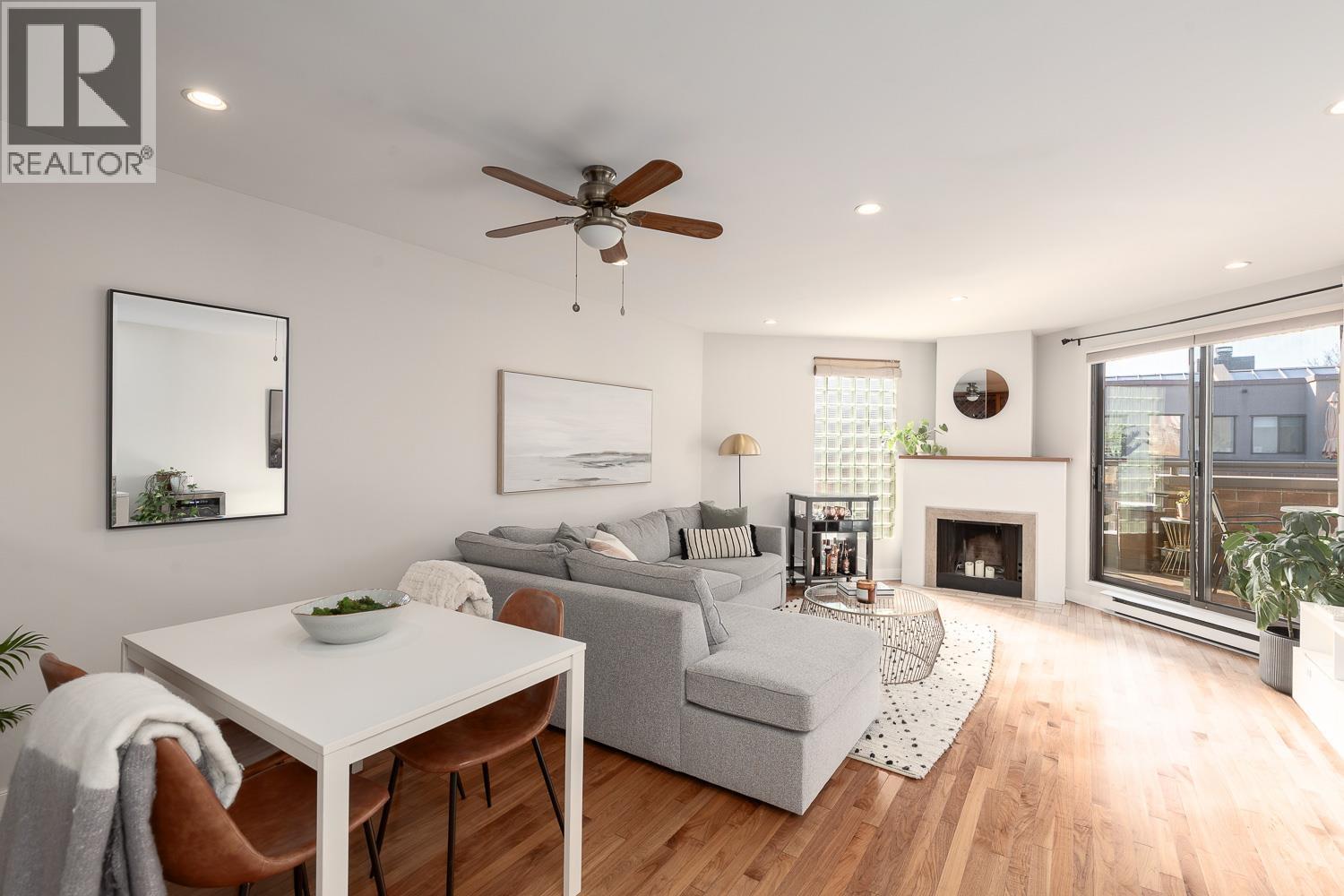 10 766 W 7th Avenue, Vancouver, British Columbia  V5Z 1B8 - Photo 3 - R3097617