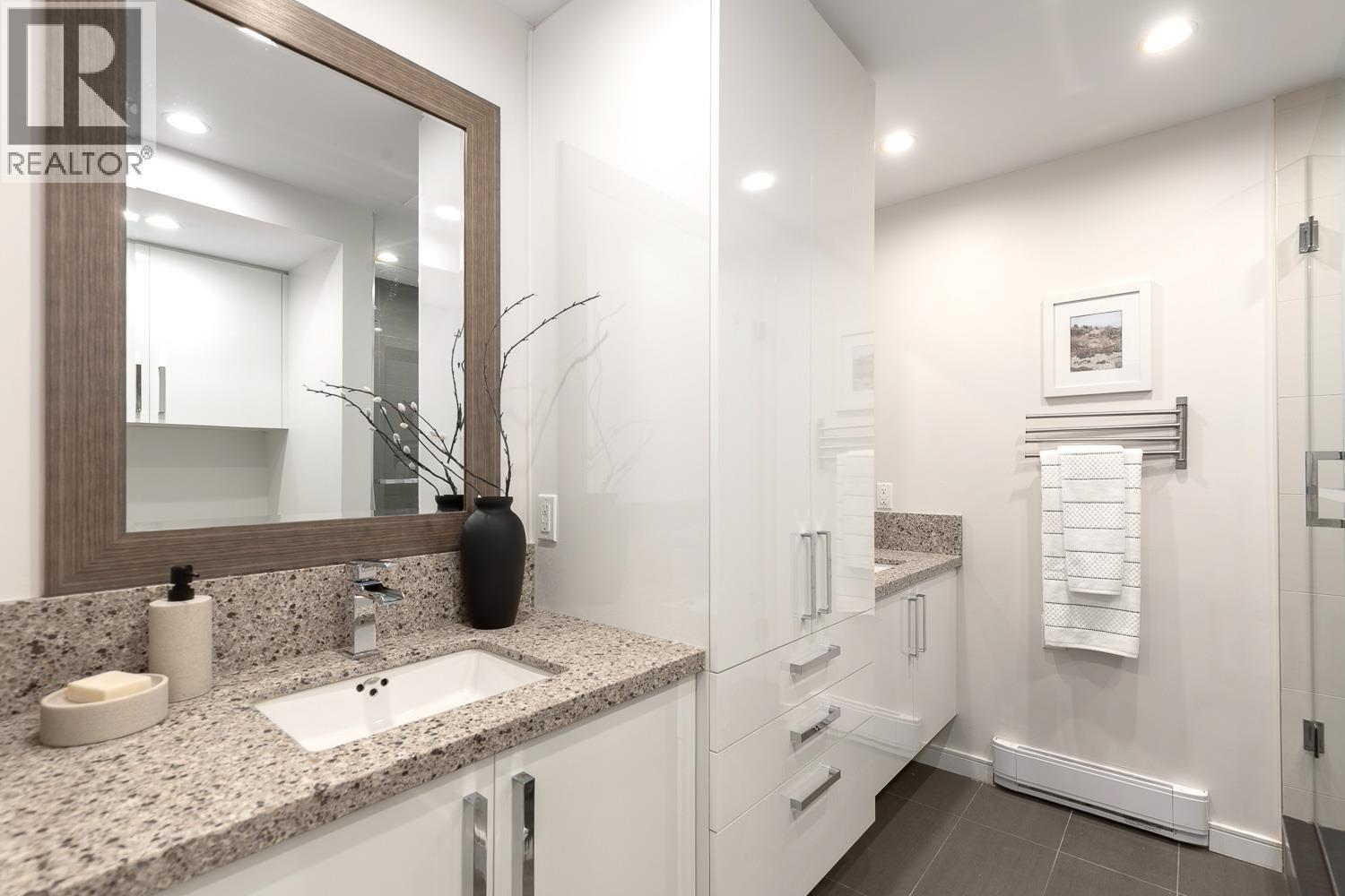 10 766 W 7th Avenue, Vancouver, British Columbia  V5Z 1B8 - Photo 32 - R3097617