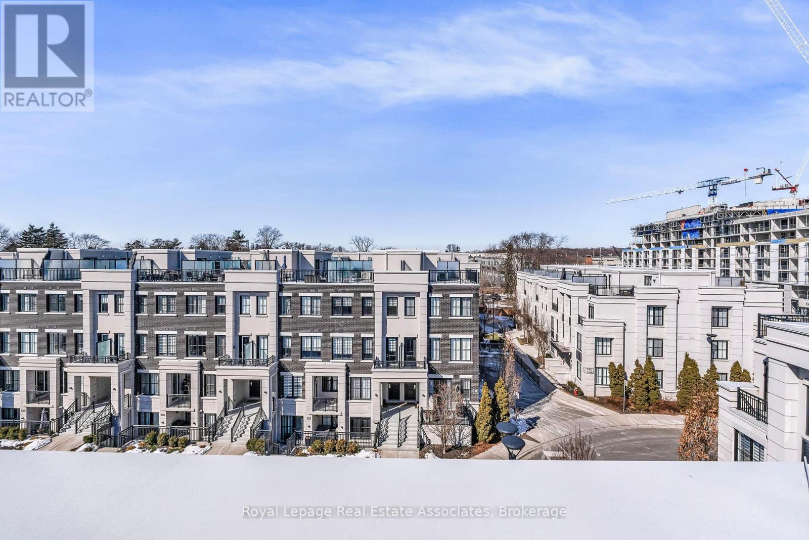 203 - 652 Cricklewood Drive, Mississauga, Ontario  L5G 0A5 - Photo 32 - W12861068